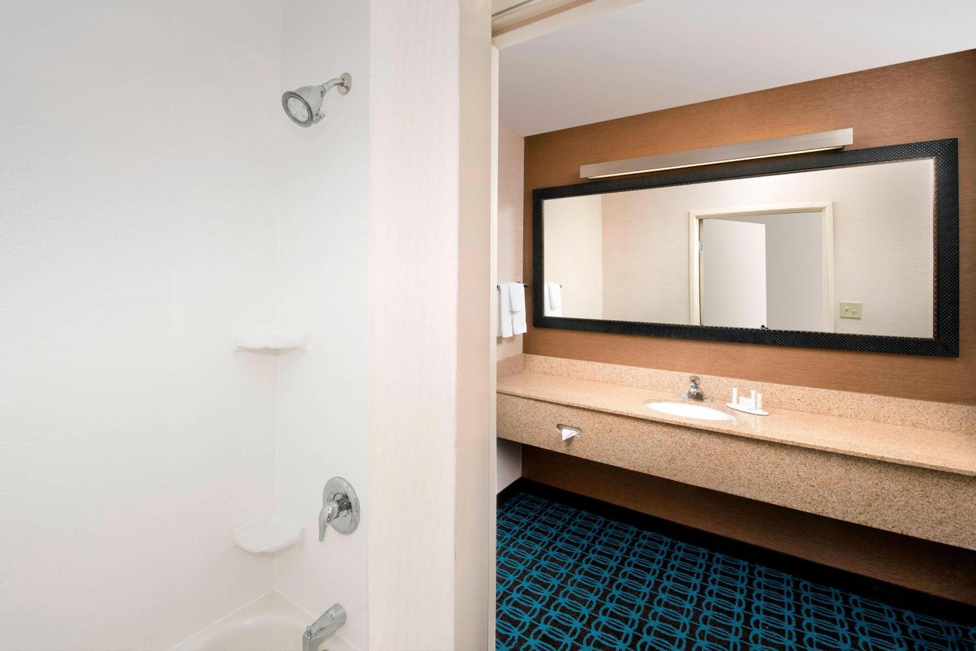 Fairfield Inn & Suites By Marriott Albuquerque Airport מראה חיצוני תמונה