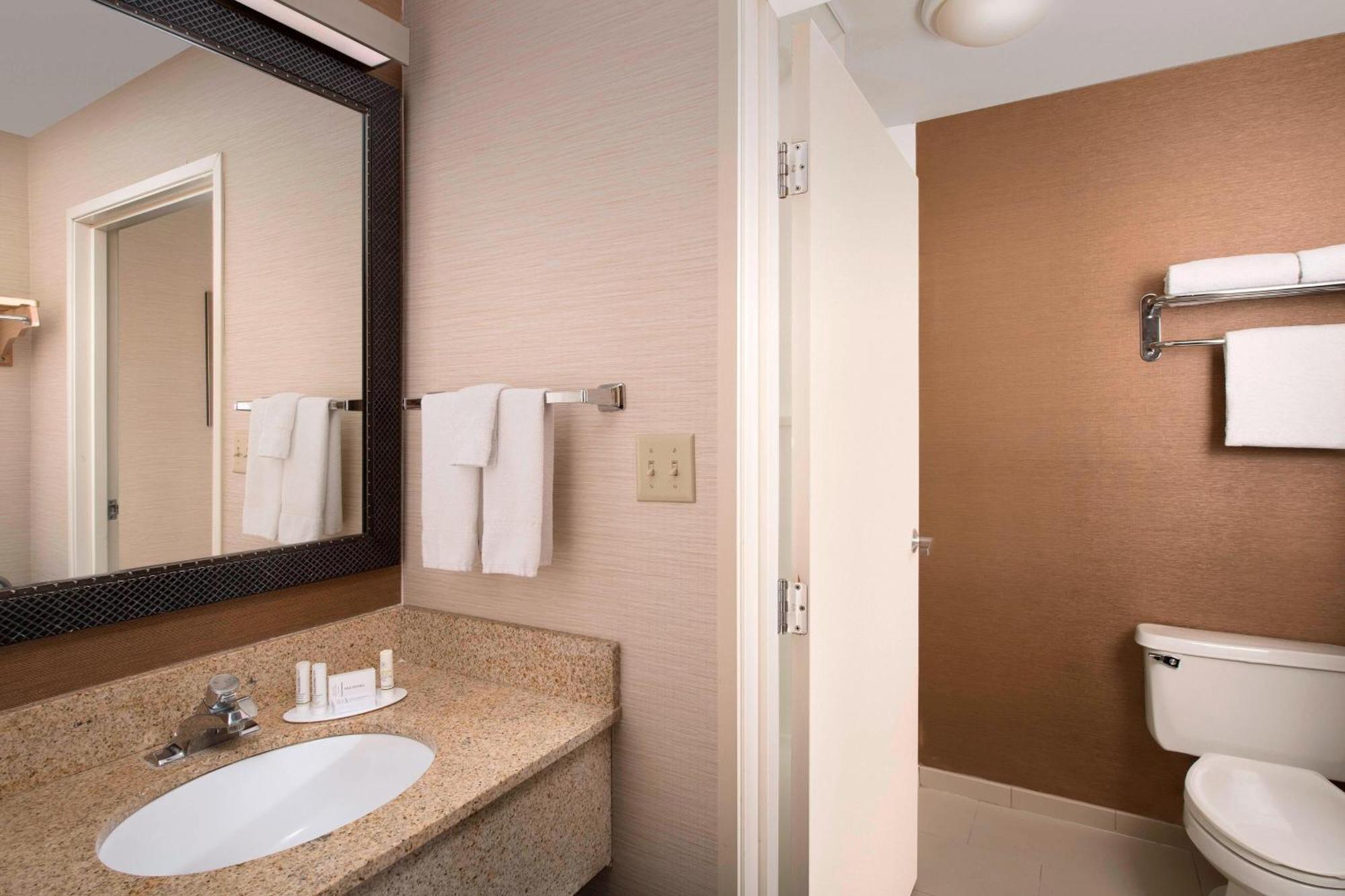 Fairfield Inn & Suites By Marriott Albuquerque Airport מראה חיצוני תמונה